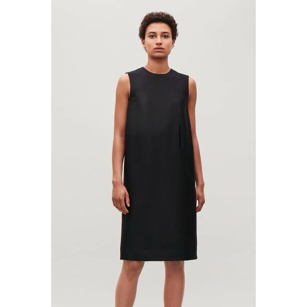 COS Black Wool Silk Blend Sleeveless Shift Dress Round Neck Minimalist Size 2